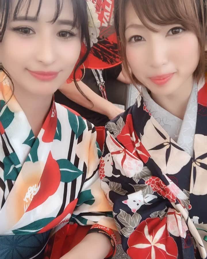 有馬綾香のインスタグラム：「中村選手！！ 頑張れーーー😭😭 #D1 #エビスサーキット #valino #valinogirls」