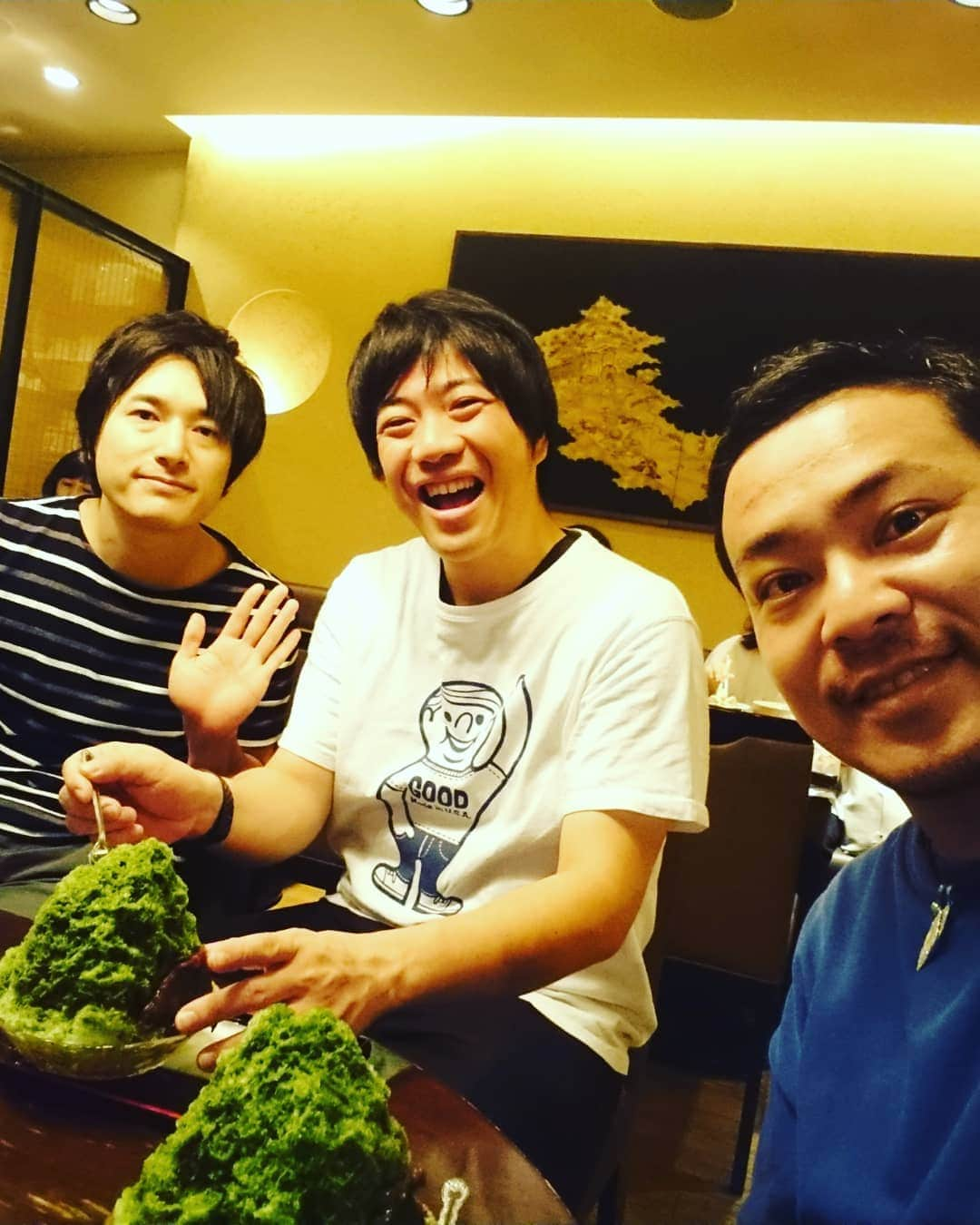 高井俊彦さんのインスタグラム写真 - (高井俊彦Instagram)「【西梅田合間スイーツ🍰✨2019.8.24】 千鳥屋の宇治金時かき氷🍧  音羽と前園と🎵  宇治抹茶が濃い濃いで美味しかった😃✌️ 本日残り2回公演‼️ 頑張ります⤴️⤴️⤴️」8月24日 16時11分 - takai_toshihiko