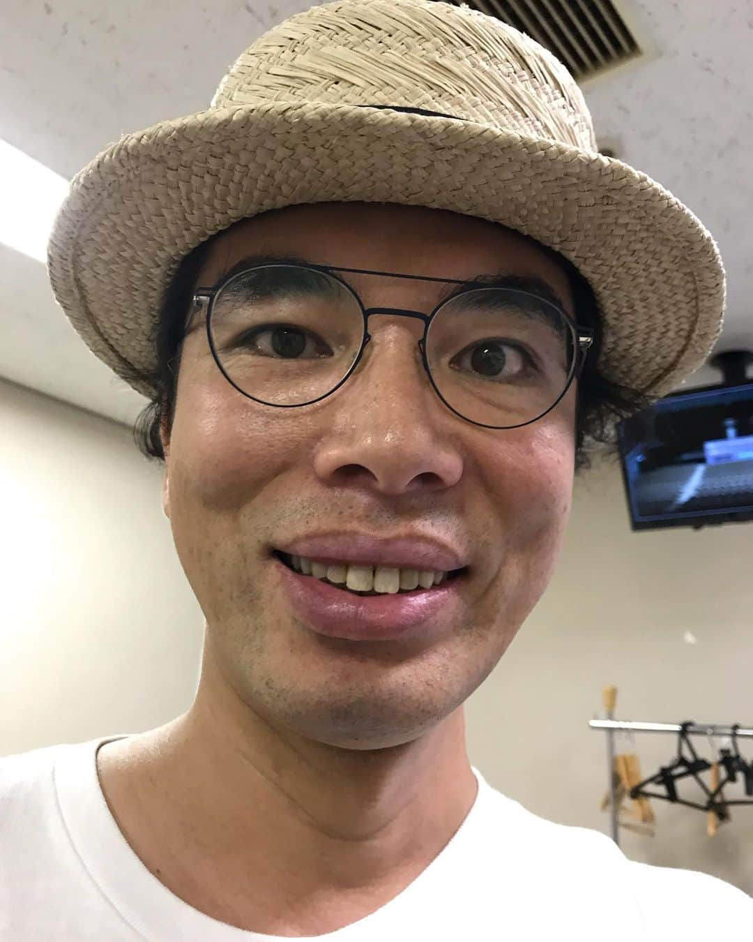 角田晃広さんのインスタグラム写真 - (角田晃広Instagram)「『人間味風』4日目、昼。 ありがとうございました！ まもなく夜公演だー。  #東京03#人間味風#片桐仁#サイトウジュン」8月24日 16時15分 - akihiro_kakuta