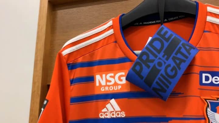 のインスタグラム：「#アルビレックス新潟 のメンバーが発表になりました🤙#シルビーニョ 選手が5月11日の長崎戦以来の先発🤗#レオナルド 選手とのブラジル人コンビが攻撃を牽引してくれるでしょう‼️🕺上位進出に向けて落とせない大事なゲームは19時にキックオフを迎えます🕖今日こそ勝利を奪い取り👊み～んなで #プラネタスワン を楽しみたい⚽️一緒に戦いましょう💫🔥🔥 #albirex #niigata #ツエーゲン金沢 #金沢 #kanazawa #J2 リーグ #jleague  #dazn で中継📺」