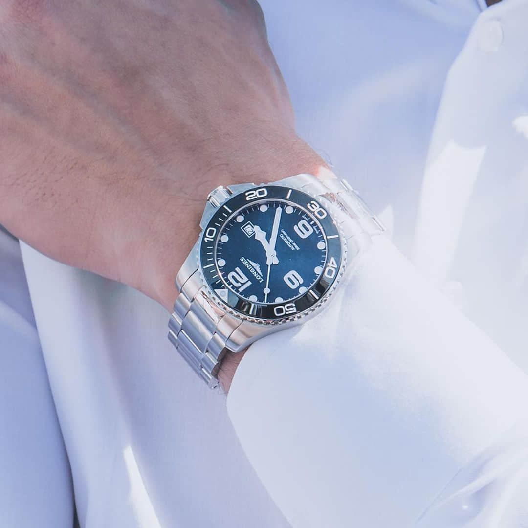 ロンジンさんのインスタグラム写真 - (ロンジンInstagram)「#Longines Family Member, @matt_harnacke, sporting the #LonginesHydroConquest - Official Watch of the Longines FEI European Championships 2019 in Rotterdam.」8月24日 17時02分 - longines