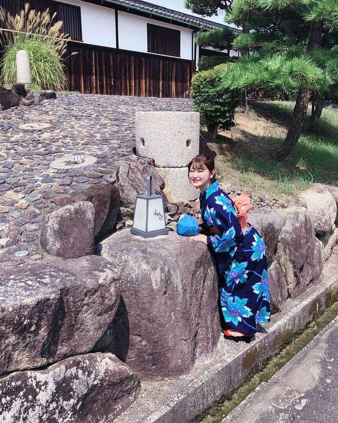 悠木ゆうかさんのインスタグラム写真 - (悠木ゆうかInstagram)「奈良の「みやけ」さんにかき氷を食べに母とおばあちゃんといってきました🦌  浴衣は母のを借りました💙  #浴衣#みやけ#奈良#しか#鹿#鹿公園#まぶしい」8月24日 17時45分 - yuki_yuuka_6666