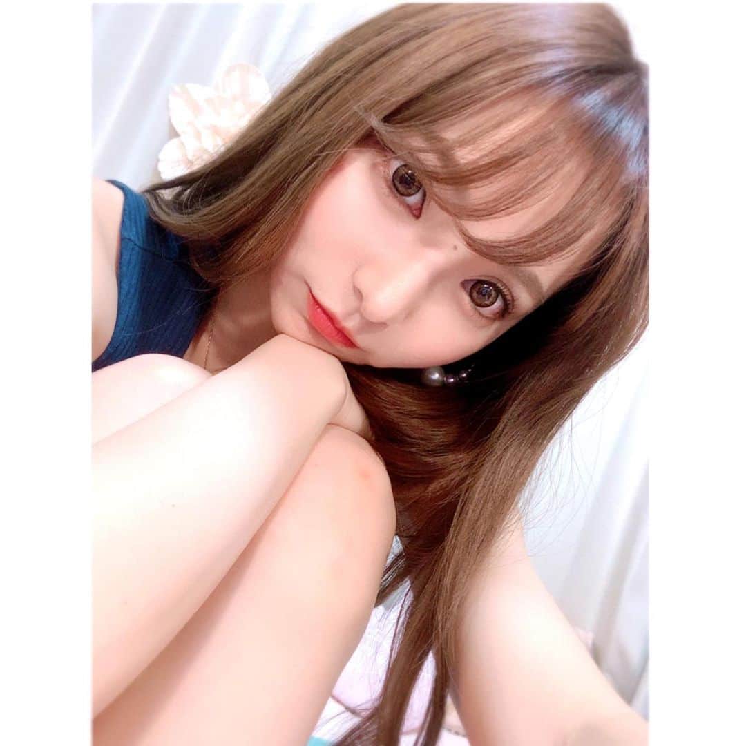 輝月あんりのインスタグラム：「#youtube 配信されてからフォロワーさんがとっても増えて嬉しい🥺💓💓 もっとたくさん更新できるようにがんばらないと！って思いました☀️ ＊  感谢YouTube，我很高兴看到很多关注者🙇💓💓」