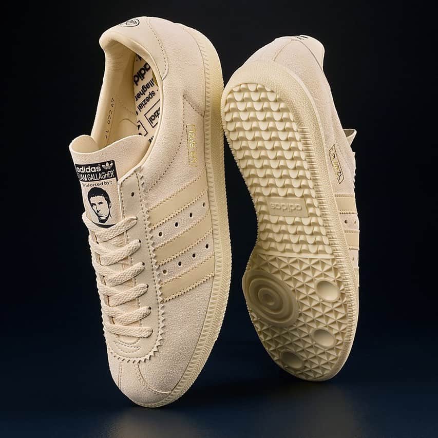 HYPEBEASTさんのインスタグラム写真 - (HYPEBEASTInstagram)「@hypebeastkicks: @adidasOriginals and @liamgallagher have debuted their upcoming collaborative Spezial silhouette, the Padiham LG SPZL. The minimalist sneaker will release alongside Gallagher’s upcoming album, Why Me? Why Not?, and was previously spotted on foot of the former Oasis frontman at an exclusive gig in London back in June. Pick up a pair of the limited-edition sneakers at adidas Originals stores and online on August 30.⁠⠀ Photo: adidas Originals」8月25日 5時45分 - hypebeast