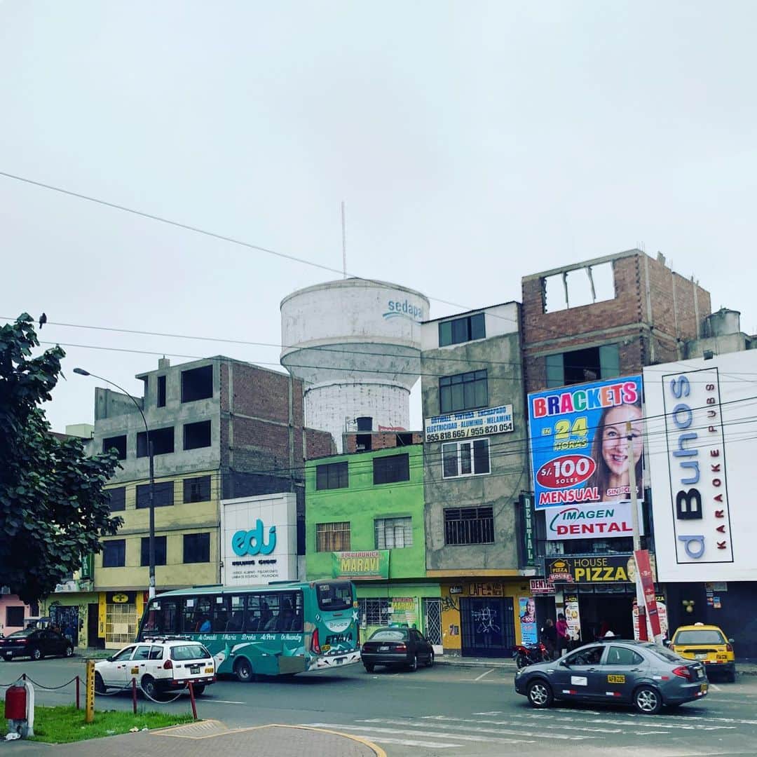 のインスタグラム：「Por favor, discúlpeme,#watertower」