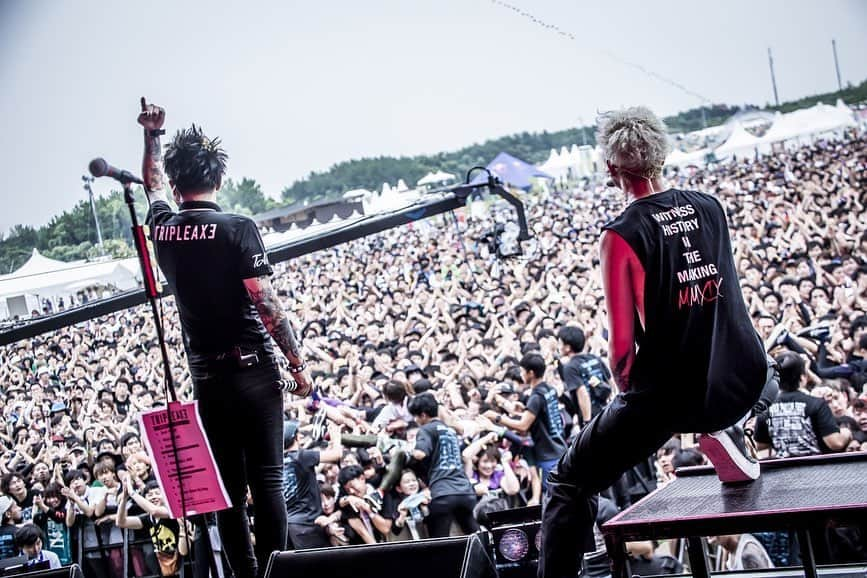 Masato さんのインスタグラム写真 - (Masato Instagram)「TRIPLE AXE TAKEOVER  #ワイバン  #TAT19 Photos by @hayachinphoto」8月24日 22時15分 - masato_coldrain