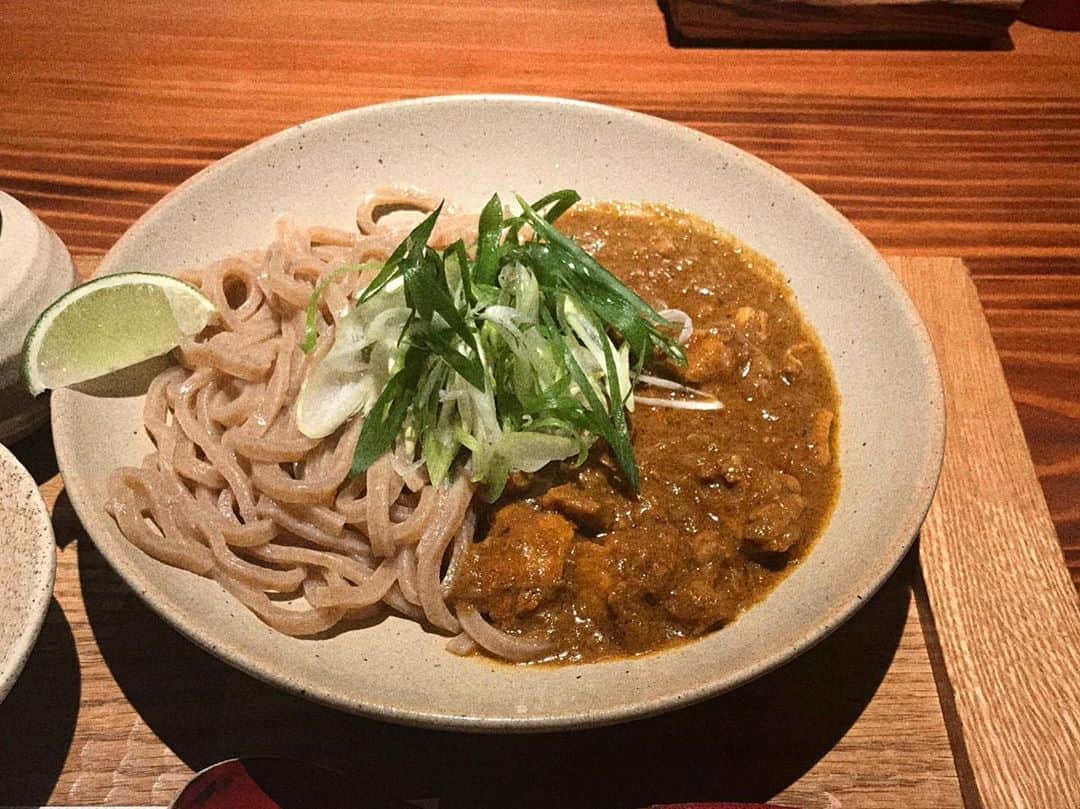 秦まり子のグルメインスタ