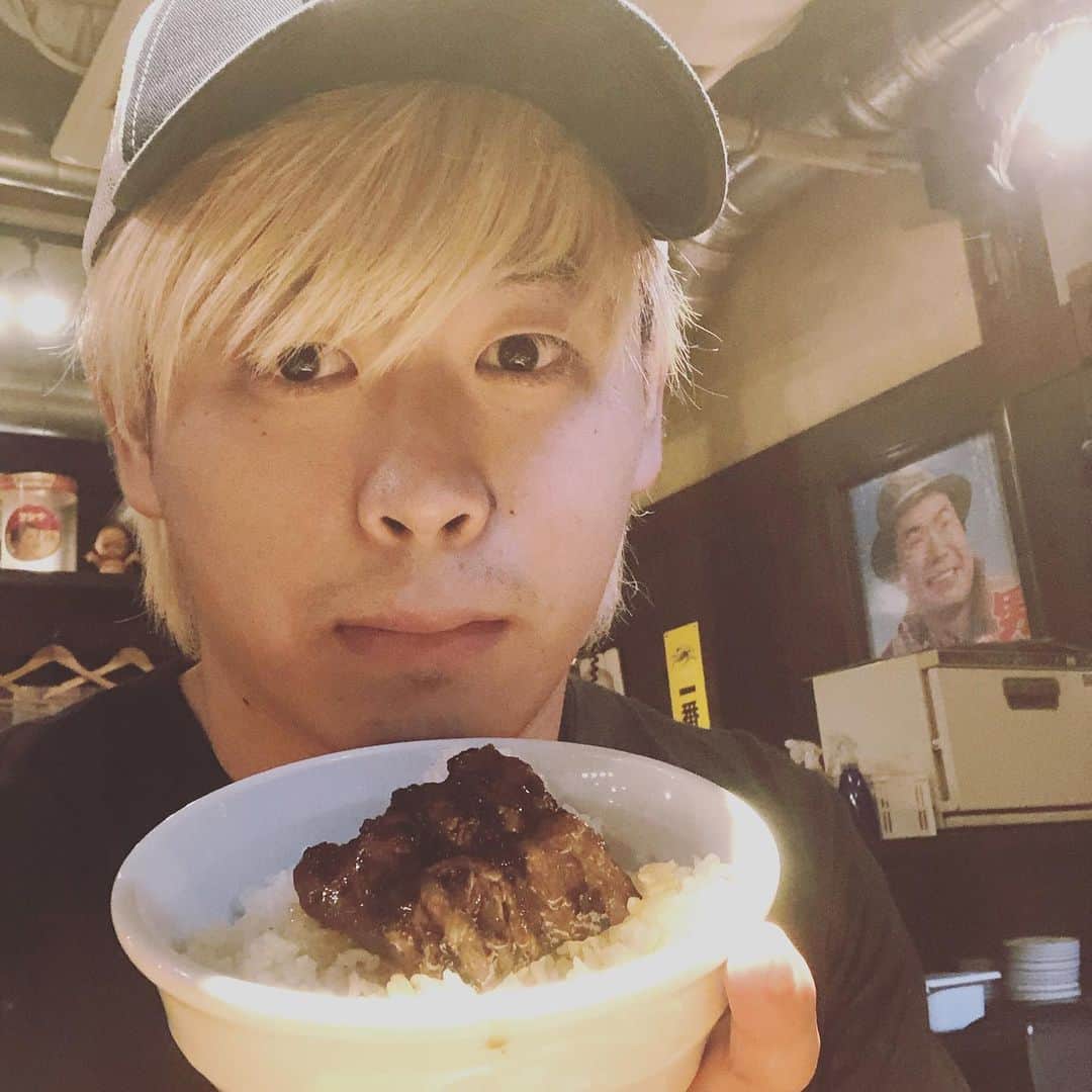 のインスタグラム：「1人焼き肉した〜 #焼き肉 #ソロ #タンパク質摂取 #プロテイン #高たんぱく #赤身肉 #ハラミ #ロース #香川 #高松 #meat #beefy #プロレス #プロレスラー #清宮海斗」