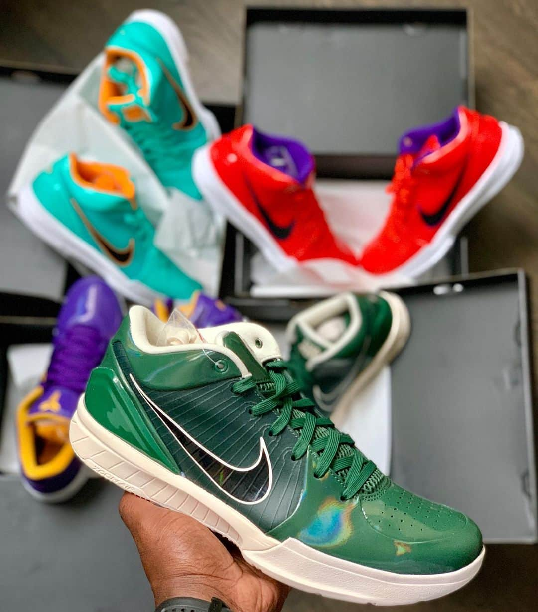 DJ Clark Kentさんのインスタグラム写真 - (DJ Clark KentInstagram)「#KickGameProper @undefeatedinc X @nikebasketball X @kobebryant IV Protro “Mamba Day” Pack • Happy Born Day To One Of The Greatest • #StayFRESH」8月25日 0時06分 - djclarkkent