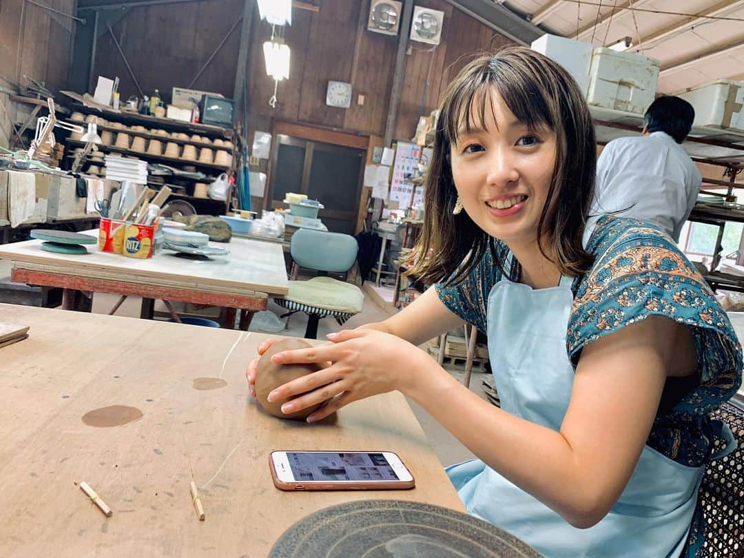 山下奈々美さんのインスタグラム写真 - (山下奈々美Instagram)「もう先週の話になっちゃうけど お盆休みは東京からみさ乃ちゃんが鹿児島に🤗 台風でスケジュールがガンガン変わっちゃったけど会えて本当に良かった☺️仕事人間のみさ乃ちゃんはいい刺激をもらえました🥺、 ・ つぎはリベンジ種子島🏄‍♀️ ・ #みんなsweetみてね #それかオトナミューズ #鹿児島#種子島#お盆#指宿#プチ旅#やまななtrip#西郷どん」8月25日 0時39分 - nanami_yamanana