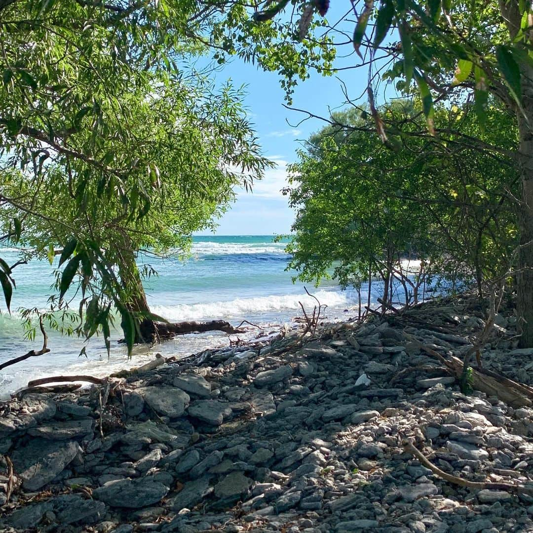 ジョアニー・ロシェットさんのインスタグラム写真 - (ジョアニー・ロシェットInstagram)「Life is a 🏖」8月25日 0時43分 - joannierochette