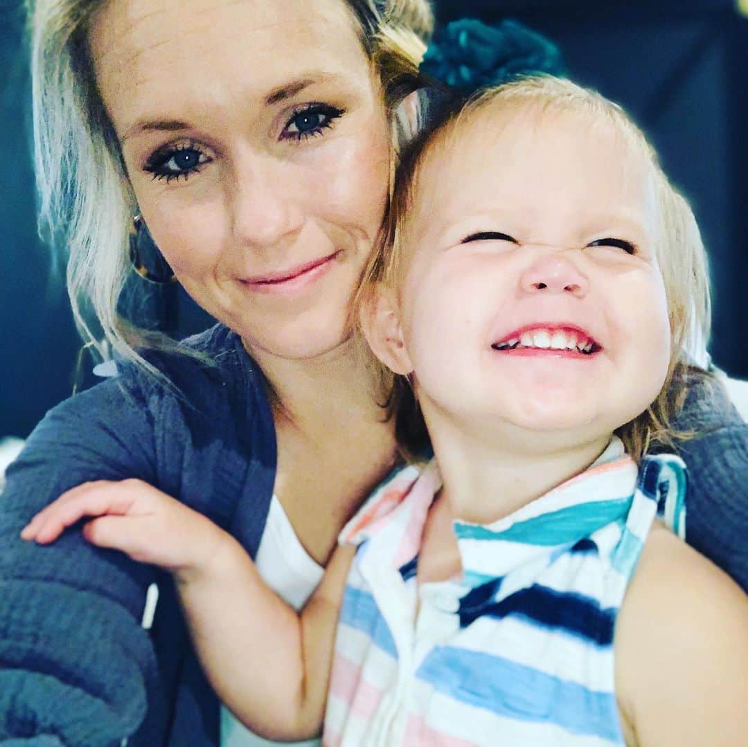 デービッド・ボウディアのインスタグラム：「Happy 2nd Bday Mila❤️ You are such a vibrant, energetic, spunky doll babe! We love you beyond words can express😭 Also, stop growing up so fast. Thanks!」