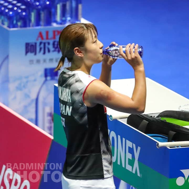 奥原希望さんのインスタグラム写真 - (奥原希望Instagram)「. . We made a very tough match today. Tomorrow opponent is Sindhu from India🇮🇳 I'm looking forward playing with Sindh in the finals, how about you?? I'll try and enjoy😆 . . 2017年の決勝カードです✨ あの時と同様厳しい戦いになると思いますが、強い気持ちで思いっきり走りまくります💨 . . #worldchampionship2019 #badminton #nozomiokuhara #finals」8月25日 1時50分 - okuharanozomi