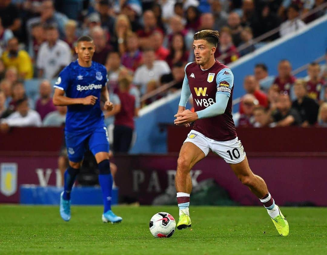 ジャック・グリーリッシュさんのインスタグラム写真 - (ジャック・グリーリッシュInstagram)「Great win last night, Villa Park was rocking! What a night ⚽️」8月25日 1時54分 - jackgrealish