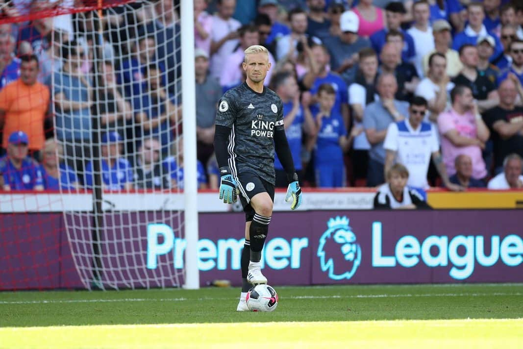 カスパー・シュマイケルさんのインスタグラム写真 - (カスパー・シュマイケルInstagram)「Big win. @harveybarnes97 take a bow 💥 #LCFC」8月25日 2時18分 - kasperschmeichel