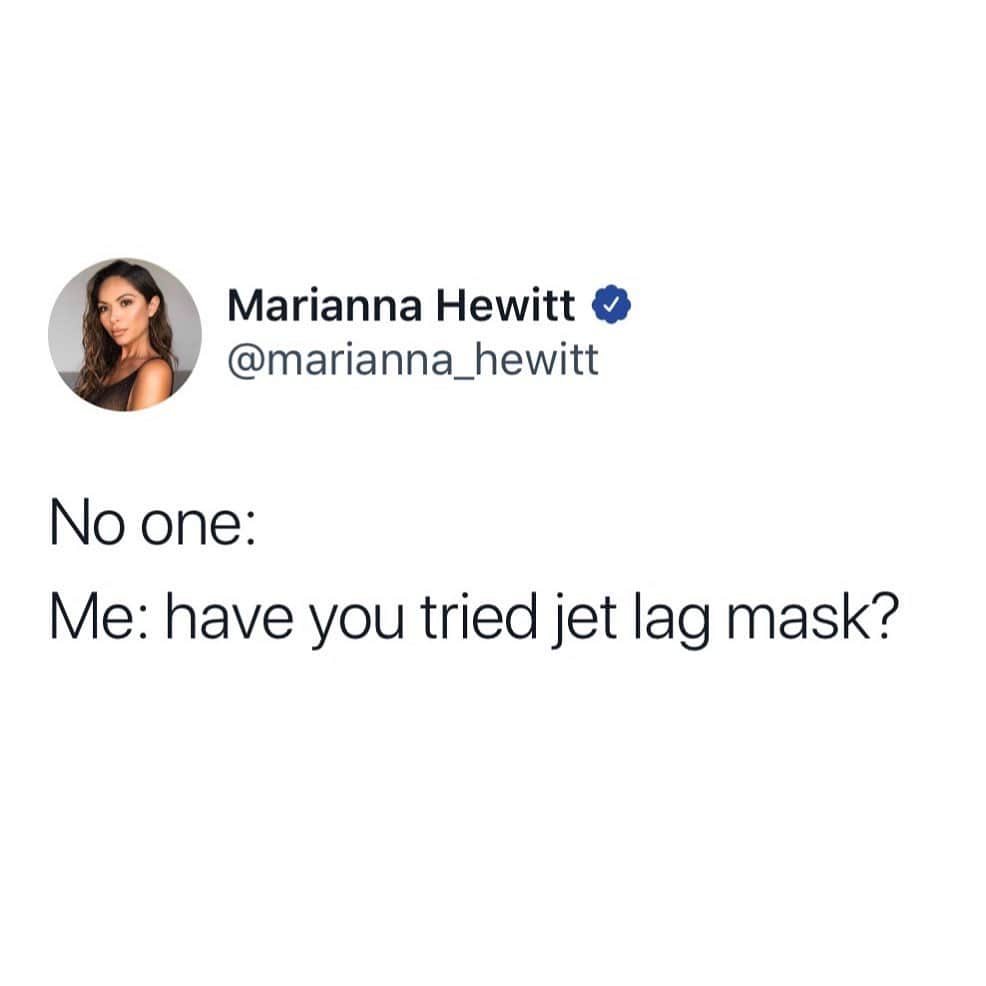 Marianna Hewittのインスタグラム：「can’t resist telling everyone how good it is 😂🤷🏻‍♀️ ps a few days left of the @sephora sale if you need to stock up on @summerfridays」