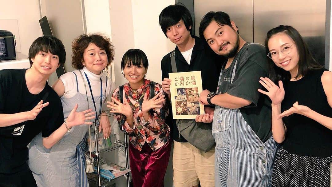 豊原江理佳さんのインスタグラム写真 - (豊原江理佳Instagram)「観劇DAYでした☺︎ お昼は『West Side Story』 夜は 『絢爛とか爛漫とか』  全く違うタイプの芝居だったけどそれぞれめちゃくちゃ刺激になりました。  舞台からもらえるパワーってすさまじいですね  頑張るぞ！！！！！！」8月25日 14時41分 - erika_lunat