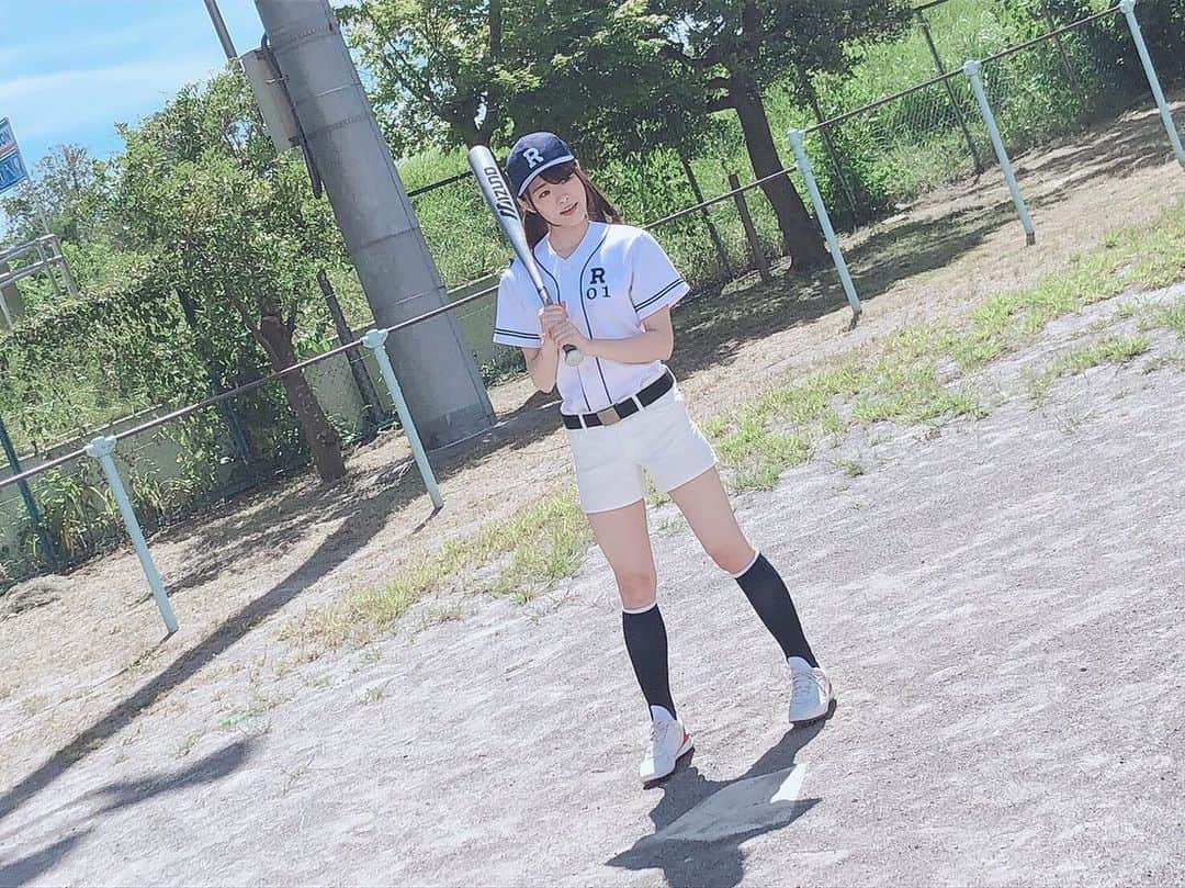 長谷川玲奈さんのインスタグラム写真 - (長谷川玲奈Instagram)「『声優パラダイスR』9月27日発売！ 野球をしました⚾️︎💕︎久しぶりに野球が出来てたのしかったです٩(๑⃙⃘˙ᵕ˙๑⃙⃘)۶ #baseball #声優パラダイスr」8月25日 7時14分 - bbg_rena0315