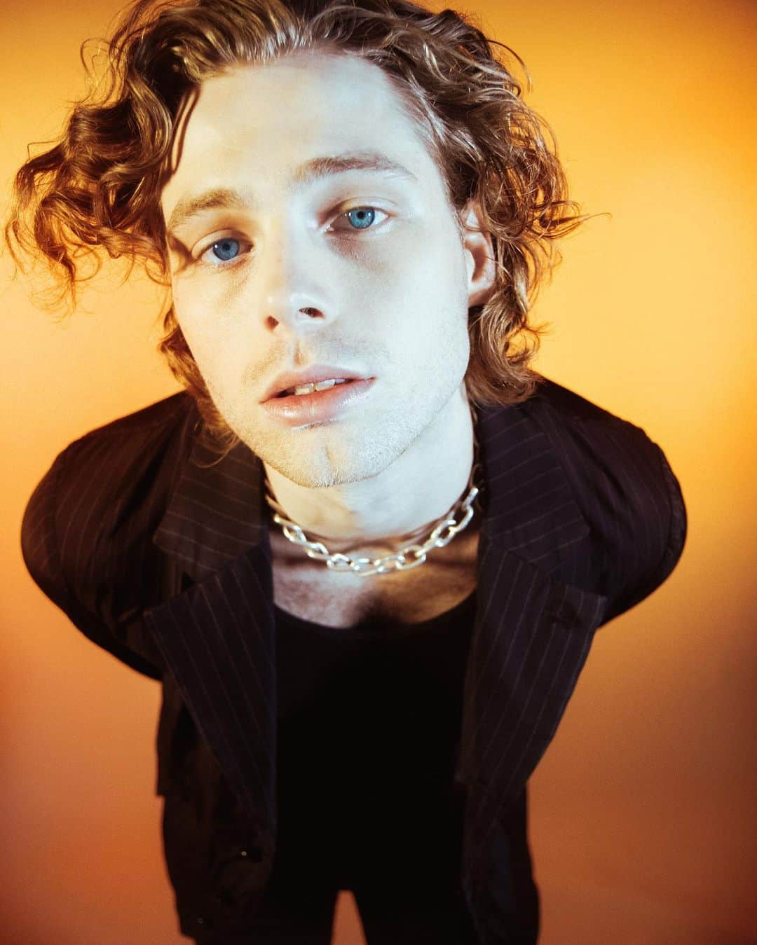 ルーク・ヘミングスさんのインスタグラム写真 - (ルーク・ヘミングスInstagram)「swipe for the real me」8月25日 7時45分 - lukehemmings