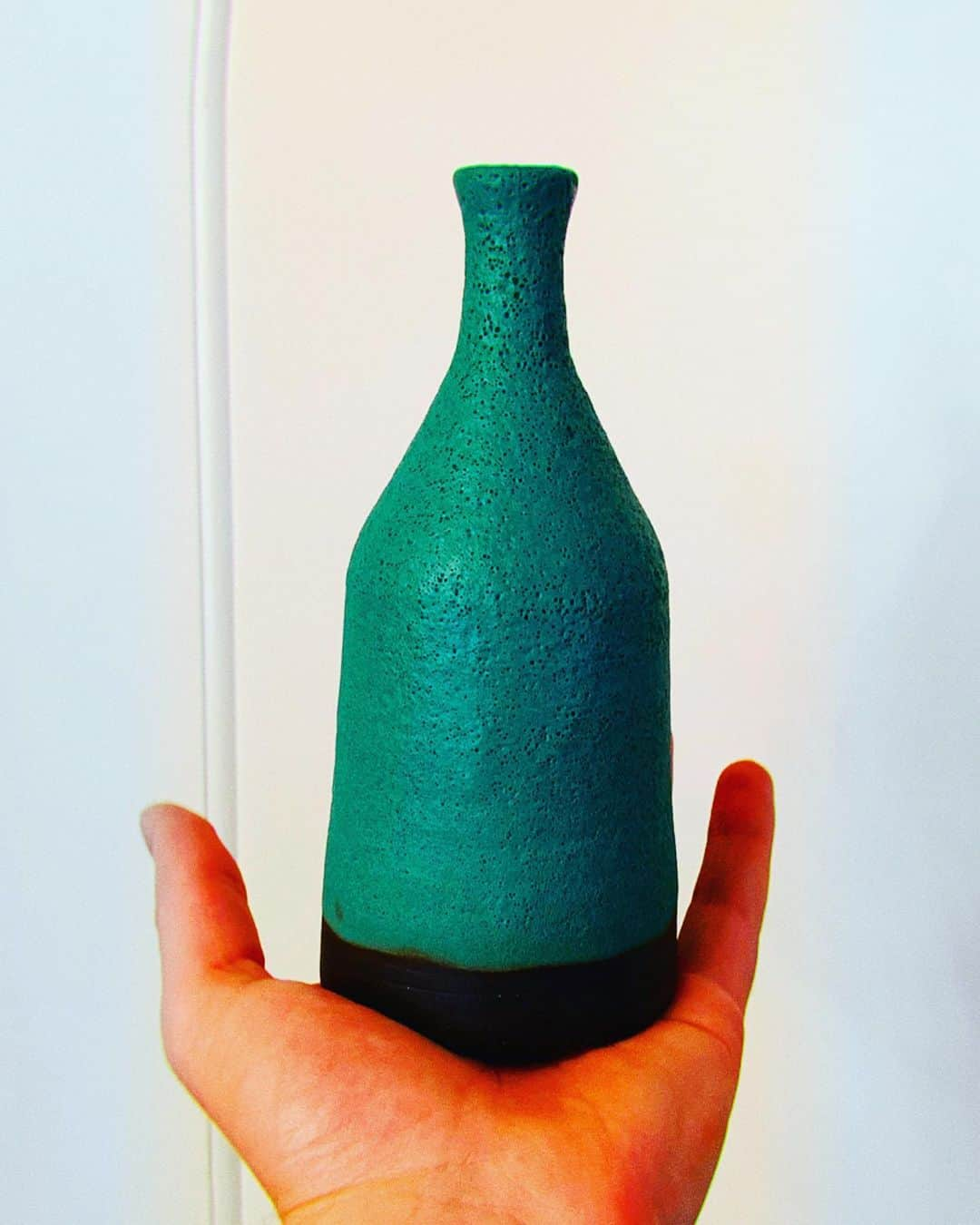 セス・ローゲンさんのインスタグラム写真 - (セス・ローゲンInstagram)「Big green bottle.」8月25日 8時11分 - sethrogen