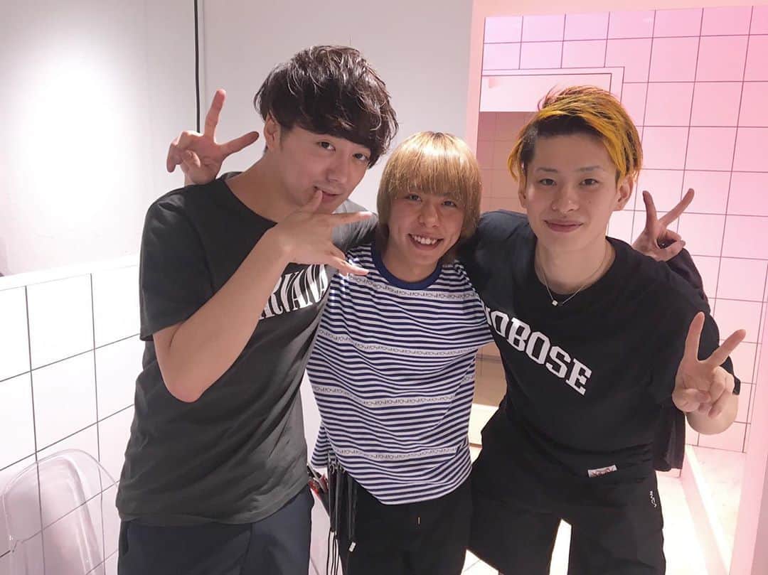 スパガのインスタグラム：「先日髪をセットしてもらいました。  Arigato👏🏻」