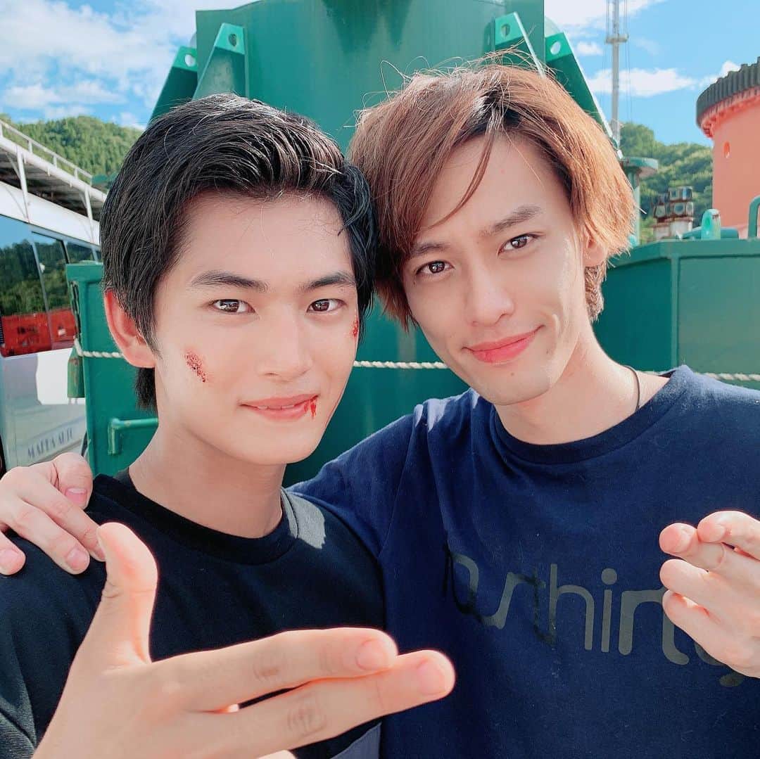 戸谷公人のインスタグラム：「仮面ライダージオウ NEXT TIME ゲイツ、マジェスティ これまた素晴らしい話だと思う！ 押田岳くん良い芝居しとる✨  #仮面ライダージオウ #面ライダージオウ NEXT TIME ゲイツマジェスティ #押田岳 #制服何年振り？ #誰かが #戸谷公人三十路って書いてあったけど まだギリギリ20代だから #頼みますよ」