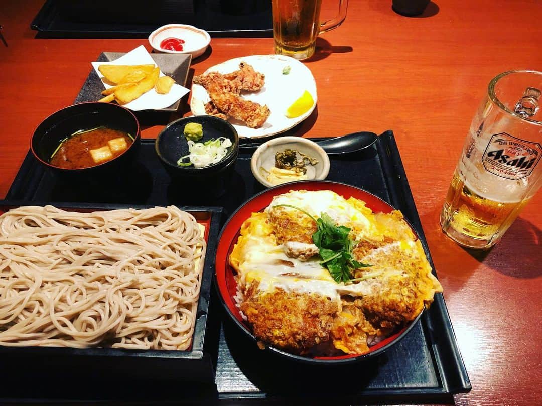 のインスタグラム：「お昼ご飯に飲んでしまったので、もう今日は編集できません。」
