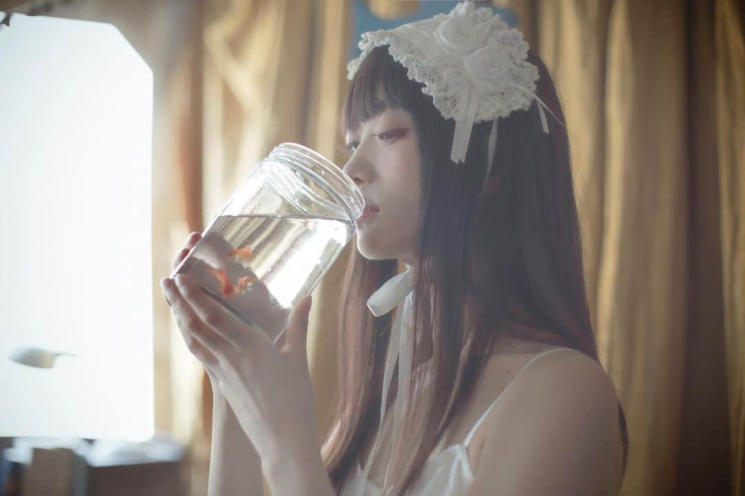 阿知波妃皇のインスタグラム：「夏終わらないで-」