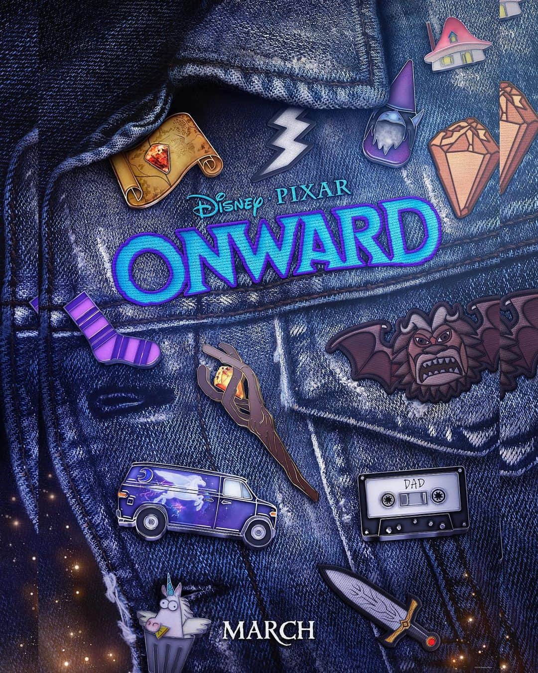 Just Jaredさんのインスタグラム写真 - (Just JaredInstagram)「@tomholland2013 in @celine, @prattprattpratt and @officialjld were at D23 to unveil new footage and a new poster for their Disney/Pixar movie “Onward.” Swipe to see the new poster! #TomHolland #ChrisPratt #JuliaLouisDreyfus #Onward Photos: Getty, Disney」8月25日 14時18分 - justjared