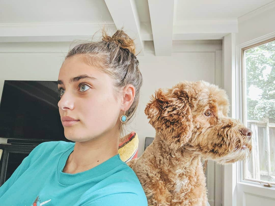 テイラー・ヒルさんのインスタグラム写真 - (テイラー・ヒルInstagram)「SQUIRREL!! Tate you get that side I'll get this side!」8月26日 0時25分 - taylor_hill