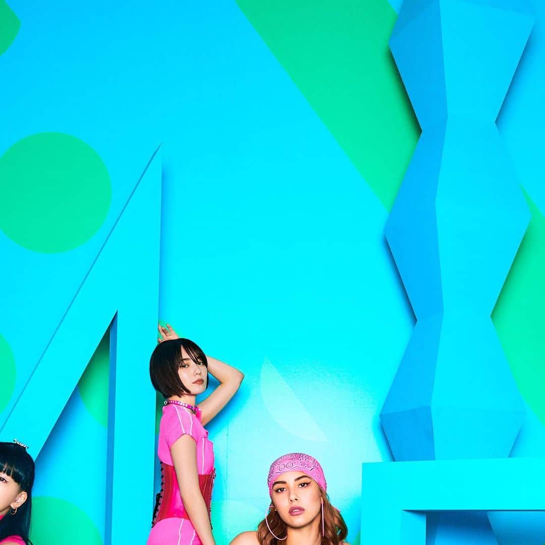 のインスタグラム：「#GIRLS_GOTTA_LIVE #FAKY #girlspower」