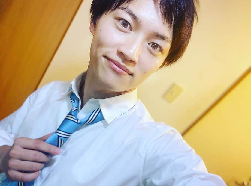 佐伯恵太のインスタグラム：「24時間テレビ「松丸亮吾さんの東大合格までのエピソード」再現映像に亮吾さん役で出演させていただきました。観てくださった皆さん、ありがとうございました‼️お母さんの想い、家族の絆。涙が止まりませんでした。  ブログにも想いを込めて。 https://ameblo.jp/keita-saiki/entry-12511665547.html #24時間テレビ #松丸亮吾 #DaiGo #再現映像 #再現ドラマ #俳優 #出演」
