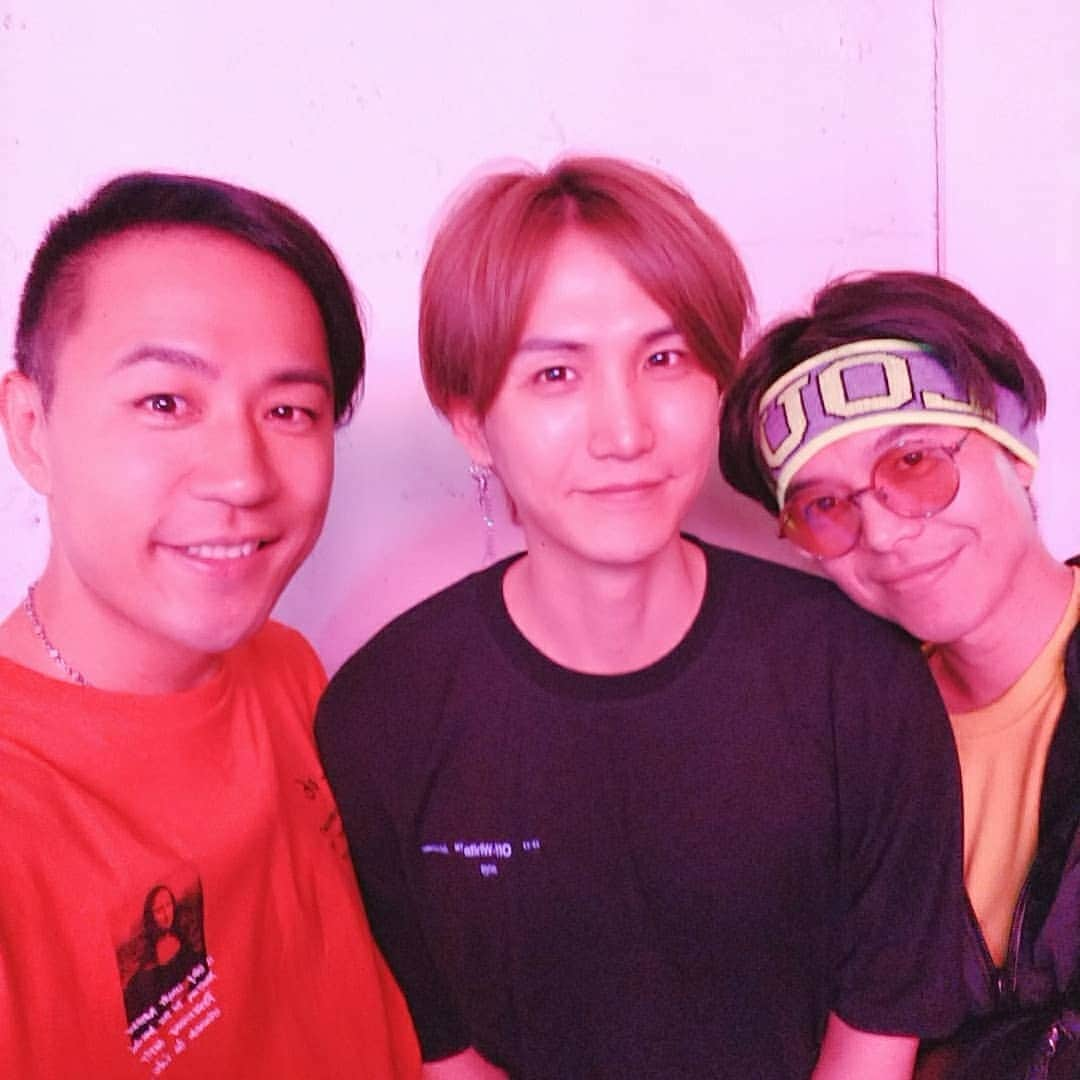 DJ DAIKI（若林大輝）さんのインスタグラム写真 - (DJ DAIKI（若林大輝）Instagram)「【六本木でBARをやることになりました。】 . 六本木の交差点徒歩30秒にある 韓国系会員制バー【NUEVO（ヌエボ）】。 . 9月1日より経営参加し ジェジュンとパートナーの ユウジと共に新たなスタートを切ります！ . お店の名前もリニューアルを記念して 【NUEVO+（ヌエボ プラス）】に 変更させていただきます。 . つきましては9/6-15まで リニューアルオープンの レセプション期間として 営業させていただきますので、 お時間ございましたらぜひ足をお運びください！ . 【NUEVO+ Renewal Open Reception】 . ♢9/6-9/15 ♢22:00-5:00 ♢men's ¥5,000 ♢ladies ¥3,000 . ※リニューアル期間は飲み放題ですがショットやシャンパンは別料金となります ※混み具合により2時間制とさせていただく場合がございます ※六本木交差点からドン・キホーテに向かって歩いて30秒くらいで着きます . NUEVO+ 住所 ♢東京都港区六本木3-11-5 山田ビル5階 . みんなで楽しい空間にしていきますので 六本木にお立ち寄りの際は お気軽に遊びにいらしてください^ ^ どうぞよろしくお願いいたします！」8月25日 18時46分 - daiki.wakabayashi