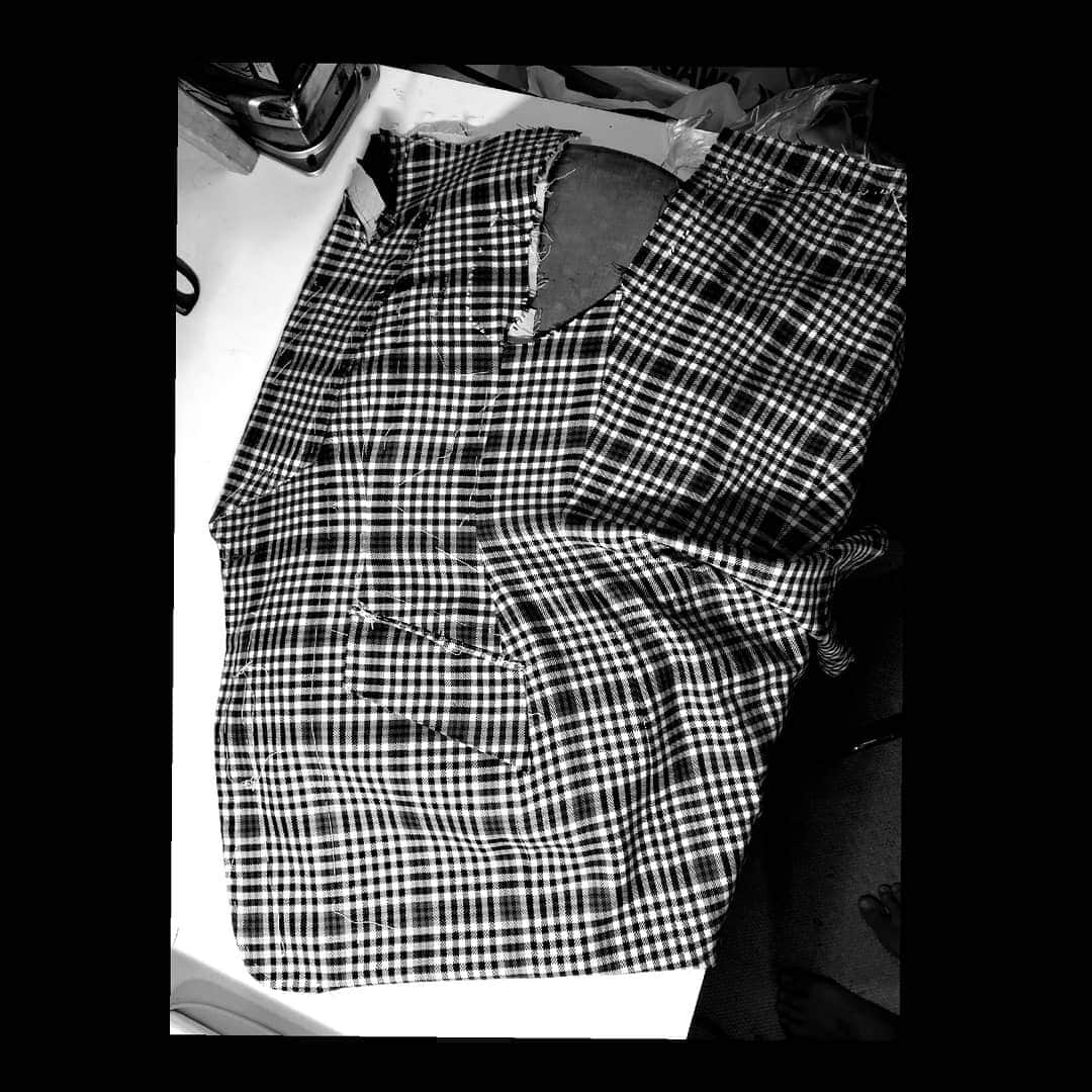 信國太志のインスタグラム：「#geometry #couture #bespoke #sculpture」