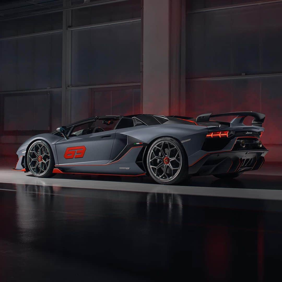 HYPEBEASTさんのインスタグラム写真 - (HYPEBEASTInstagram)「#hypeAF: @lamborghini has unveiled an exclusive open-top Aventador SVJ 63 Roadster that’s limited to just 63 units, commemorating the company’s founding year of 1963. It’s equipped with the SV 6.5-litre V12 powerplant, which offers 770 BHP, 531lb ft of torque, 0-62 MPH in 2.9 seconds and a top speed north of 217 MPH. Swipe for a closer look at the supercar.⁠⠀ Photo: Lamborghini⁠⠀」8月25日 19時18分 - hypebeast