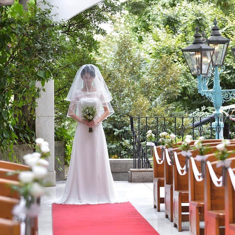 如月さえさんのインスタグラム写真 - (如月さえInstagram)「#repost @hilltop_wedding via @PhotoAroundApp * 山の上ホテル ブライダル広告💍 #hilltopwedding #fashionmodel #japanmodel #weddingdress #photo_jpn  #bestwedding #ig_wedding #ブライダルモデル #山の上ウェディング #山の上ホテル #山の上ホテルチャペル #山の上ホテル結婚式 #ブライダルフェア #2019冬婚 #2019秋婚 #関東花嫁 #如月さえ」8月25日 21時30分 - kisaragi_sae