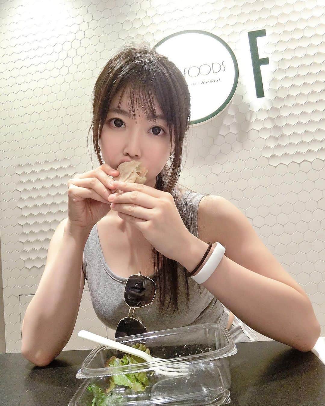 渋谷ゆりのグルメインスタ