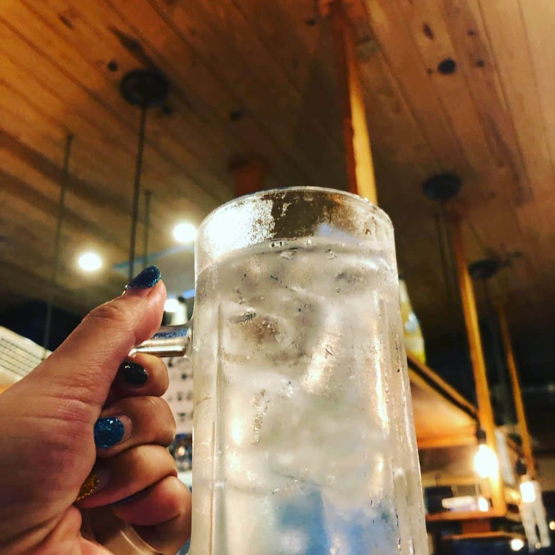 世手子さんのインスタグラム写真 - (世手子Instagram)「There was a good izakaya in Itabashi with good cost performance!♪(´ε｀ ) Popular shops popular with local people♪(*^^)o∀*∀o(^^*)♪ Everyone,Thanks for posting sweet comments･:*+.\(( °ω° ))/.:+ https://item.woomy.me/c/57843 @kimiomo225 #やきとんきみおも 行ってきましたd(^_^o) #とにかく安い #板橋グルメ ですっっ #新板橋駅 、 #板橋駅 からも近いので便利(^_^*) この日のオスズ #肉巻きセロリ も美味しかった^_−☆ #生カブ 、 #梅きゅうり 、 #冷やしトマト もさっぱりで美味しかったなぁ(*´ー｀*) #コストパフォーマンス最高 なので近所の人は絶対行って欲しい☆*:.｡. o(≧▽≦)o .｡.:*☆ 新板橋 きみおもで検索（＾Ｏ＾☆♪ Casting by @woomy.restaurant」8月25日 21時56分 - rojide