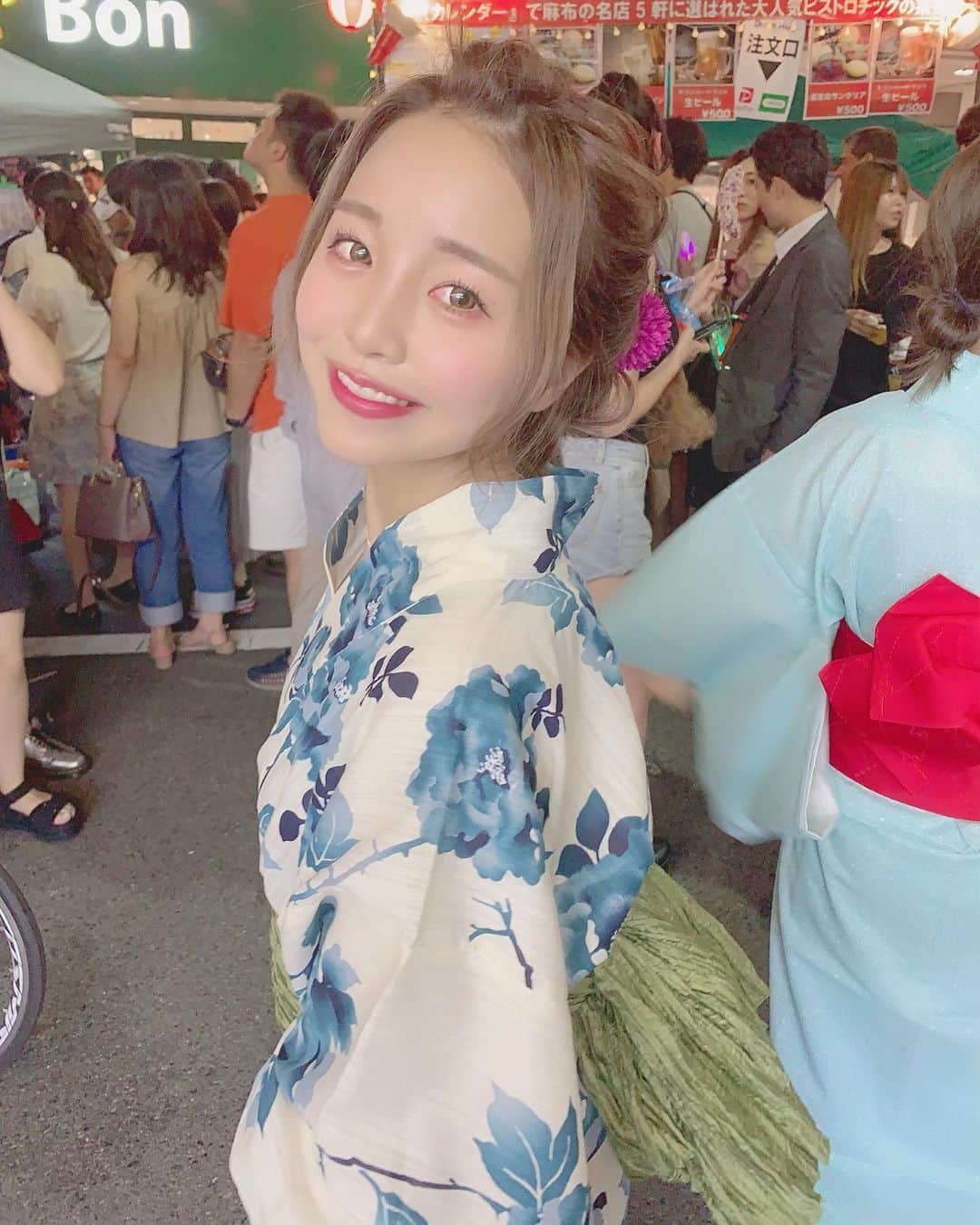加藤ゆりなさんのインスタグラム写真 加藤ゆりなinstagram なかなか浴衣ヘアセットのタグで探しても前髪ありバージョンの人のしかなくて よかったら前髪なし族の子参考にしてくれたら嬉しい 浴衣 Utatane Yukata ヘアメイク Aoi No Hairs あおいさんの