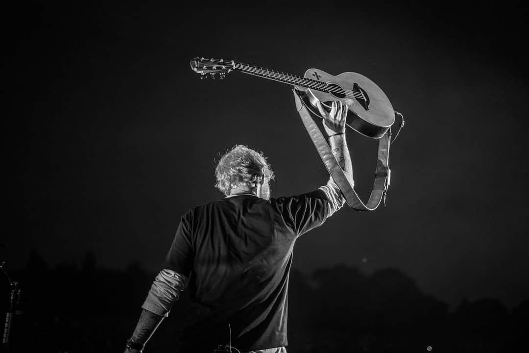 エド・シーランさんのインスタグラム写真 - (エド・シーランInstagram)「Ipswich night #2 ! 📸 @zakarywalters #dividetour」8月25日 22時30分 - teddysphotos