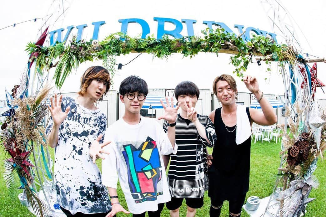 BLUE ENCOUNTさんのインスタグラム写真 - (BLUE ENCOUNTInstagram)「WILD BUNCH FEST. 2019 2019.8.25 ありがとうございました！ 次は10/19に山口周南RISING HALLで戻ってきます！  photo by Jon… #wildbunchfest  #wildbunch #ワイバン #blueencount  #ブルエン #夏フェス」8月25日 22時33分 - blueencount_official