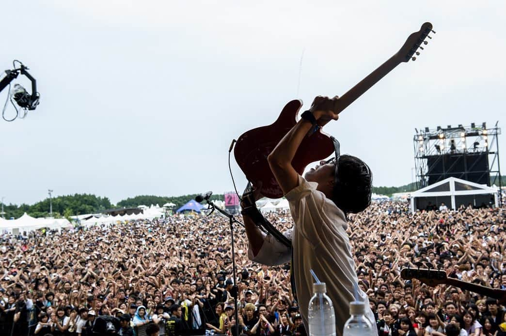 BLUE ENCOUNTさんのインスタグラム写真 - (BLUE ENCOUNTInstagram)「WILD BUNCH FEST. 2019 2019.8.25 ありがとうございました！ 次は10/19に山口周南RISING HALLで戻ってきます！  photo by Jon… #wildbunchfest  #wildbunch #ワイバン #blueencount  #ブルエン #夏フェス」8月25日 22時33分 - blueencount_official