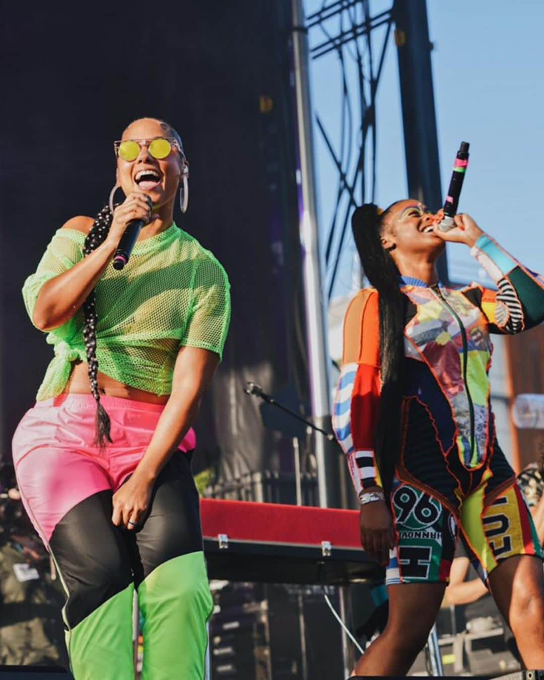 アリシア・キーズさんのインスタグラム写真 - (アリシア・キーズInstagram)「@afropunk is like thaaaat @tierrawhack ??!! 🔥🔥🔥 Love you sis!!」8月25日 23時15分 - aliciakeys