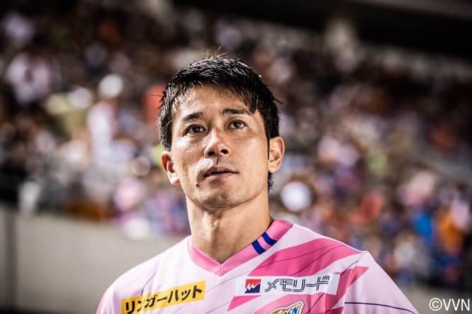 玉田圭司さんのインスタグラム写真 - (玉田圭司Instagram)「アウェイの中たくさんの応援ありがとうございました！ 怪我からの復帰初戦、連敗を止めることができて良かったです。 これからもチームが成長していけるよう努力していきます。 #vvaren #長崎」8月26日 9時28分 - keijitamada_official