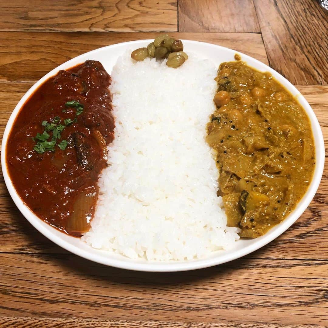 小川哲史さんのインスタグラム写真 - (小川哲史Instagram)「美味2種ベジカレー🍛  チキンが売り切れてて残念でした😓  #葡萄舎  #food #curry」8月26日 10時12分 - satoshiogawa92