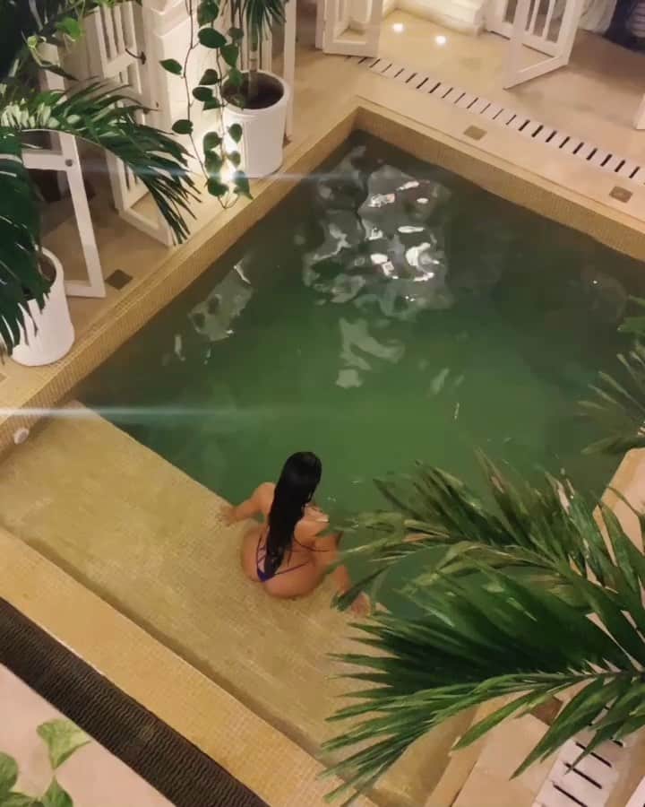 Aylen Aのインスタグラム：「An ideal way to feeling good 🧜🏽‍♀️ hotel @casadealbacartagena」