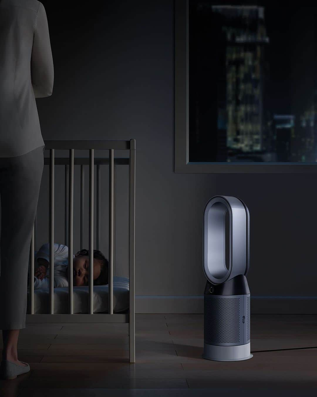 Dysonさんのインスタグラム写真 - (DysonInstagram)「Helping to give everyone a peaceful rest. The Dyson Pure Cool™ purifying fan has Night-time mode, that uses quiet airflow settings and a dimmed display while continuing to respond to changes in air quality and temperature. #dyson #dysonhome #cooling #coolingfan #heatwave #babysleeping #keepingcool #sleepless #sleepingchild #sleepingbaby」8月26日 5時22分 - dyson