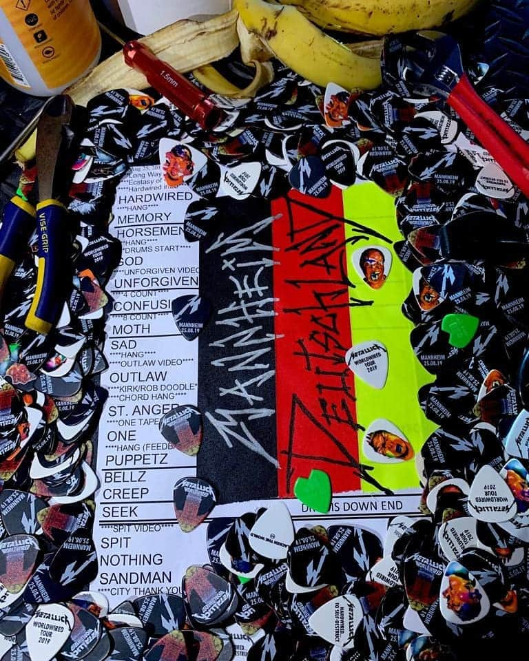 メタリカさんのインスタグラム写真 - (メタリカInstagram)「Last setlist of this European tour! #MetInMannheim #Metallica #WorldWired」8月26日 6時43分 - metallica