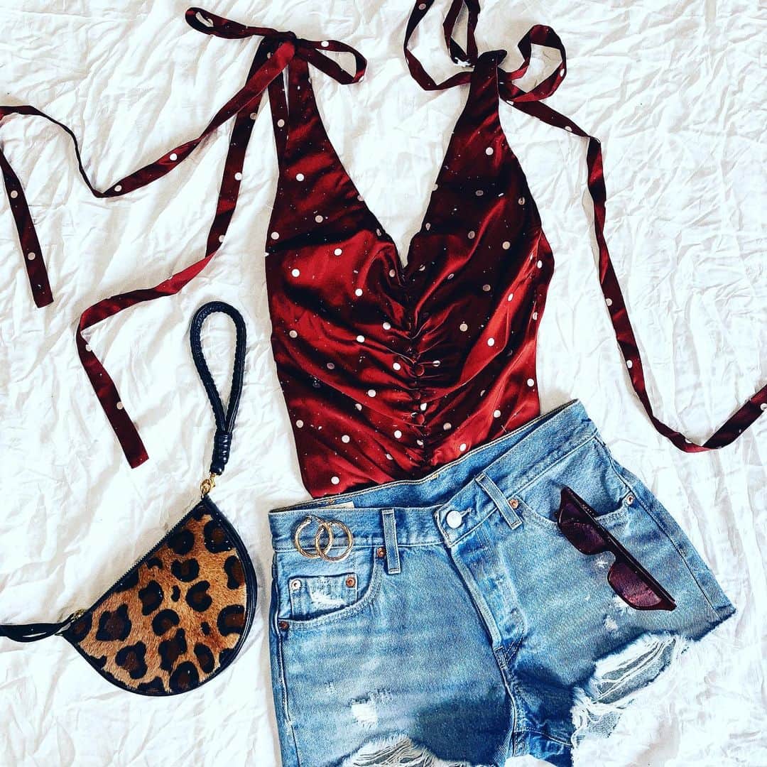 ブルーライフのインスタグラム：「pretty polka dots by @forloveandlemons 🍒」