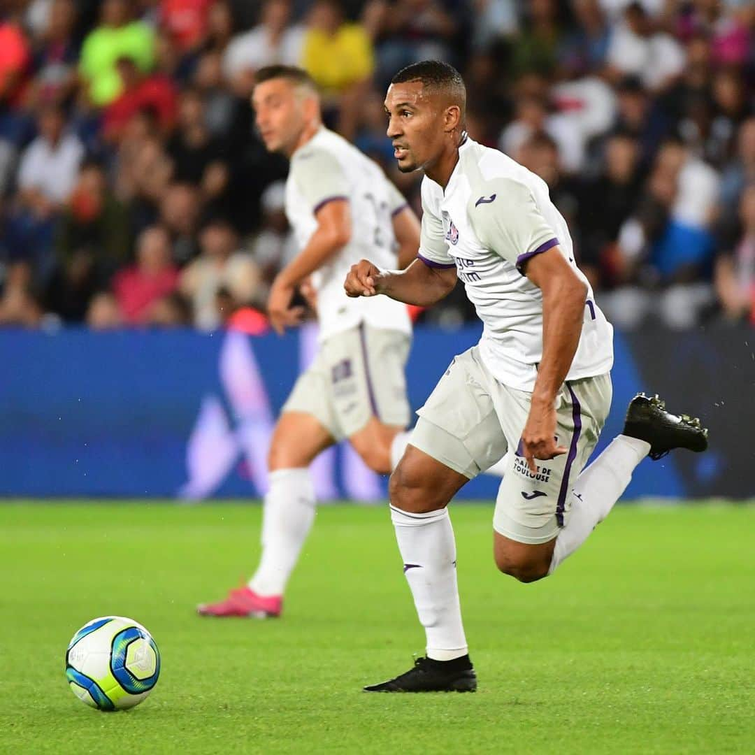 ウィリアム・ヴァンクールのインスタグラム：「Résultat décevant en deuxième MT.. focus sur le prochain match 👀💪🏽 @toulousefc」